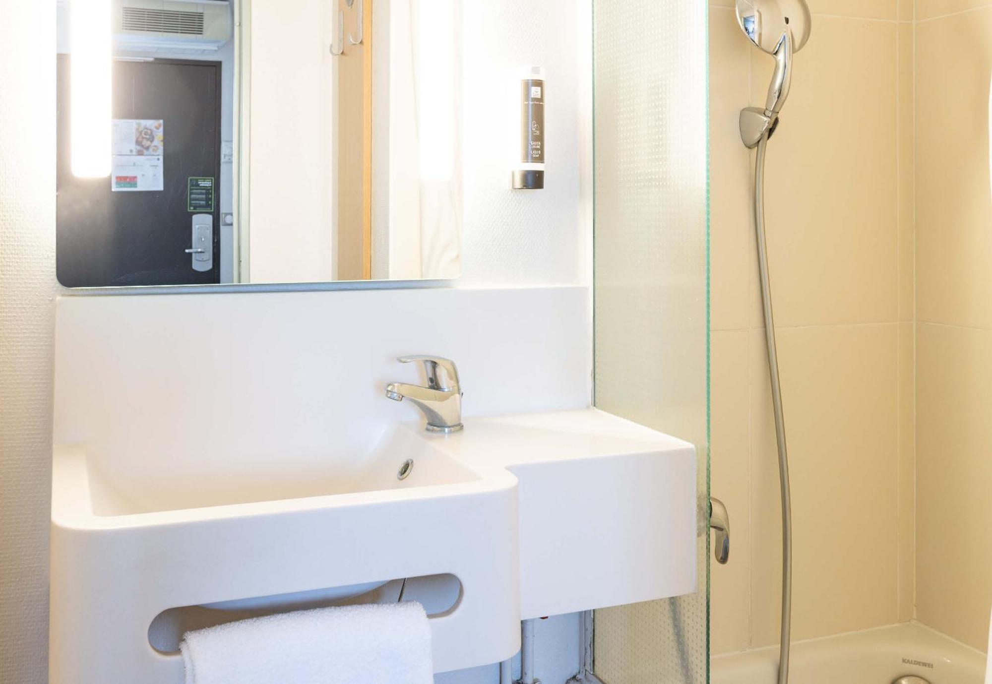 B&B Hotel Rennes Nord St Gregoire Saint-Gregoire  Ngoại thất bức ảnh